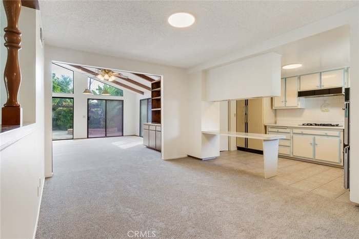 5150 Leon Ct - Photo 5 of 20
