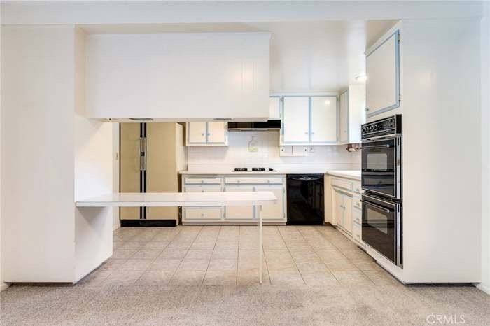 5150 Leon Ct - Photo 6 of 20