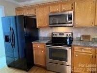 2187 Silver Fox Trl - Photo 3 of 13