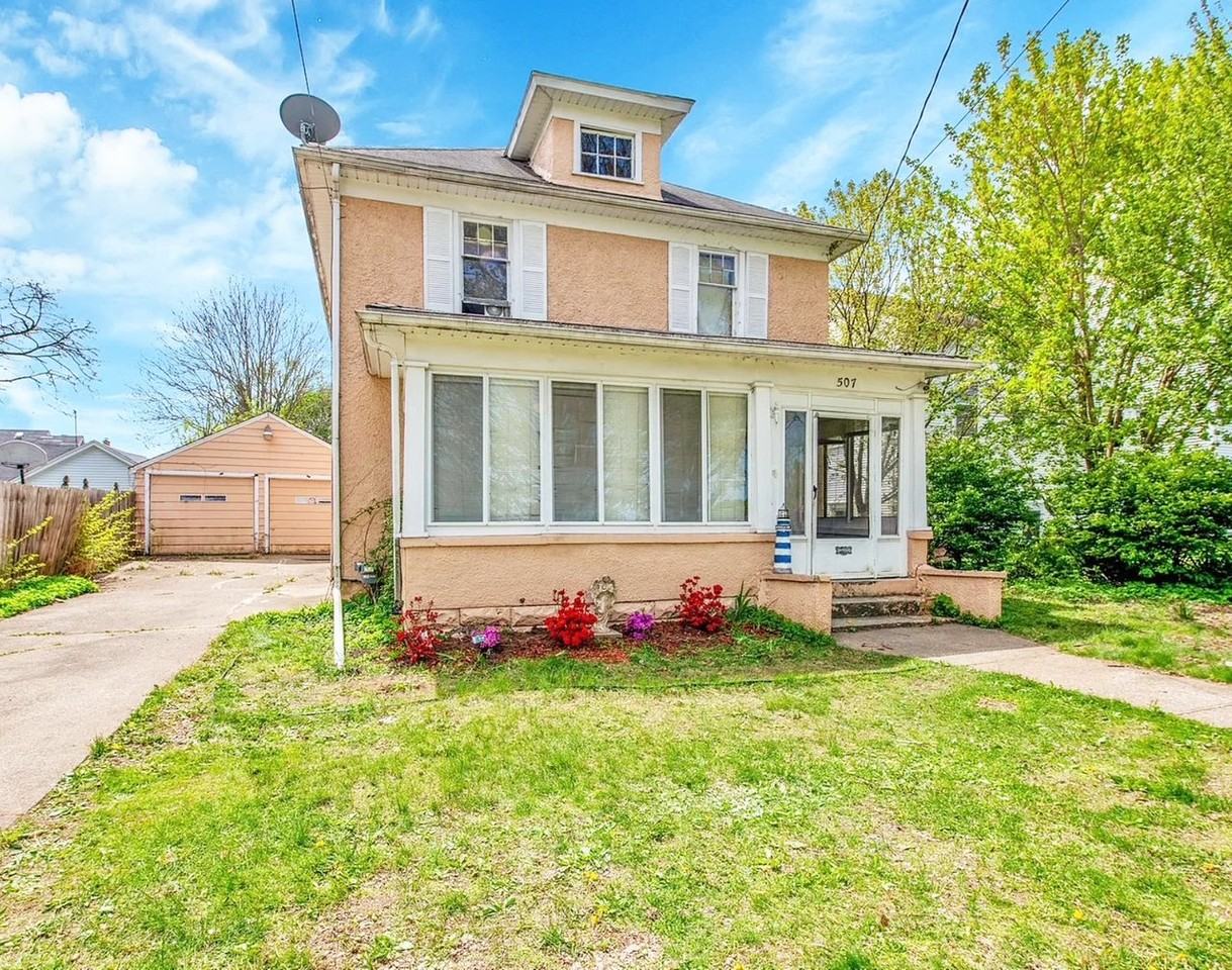 507 Griswold St