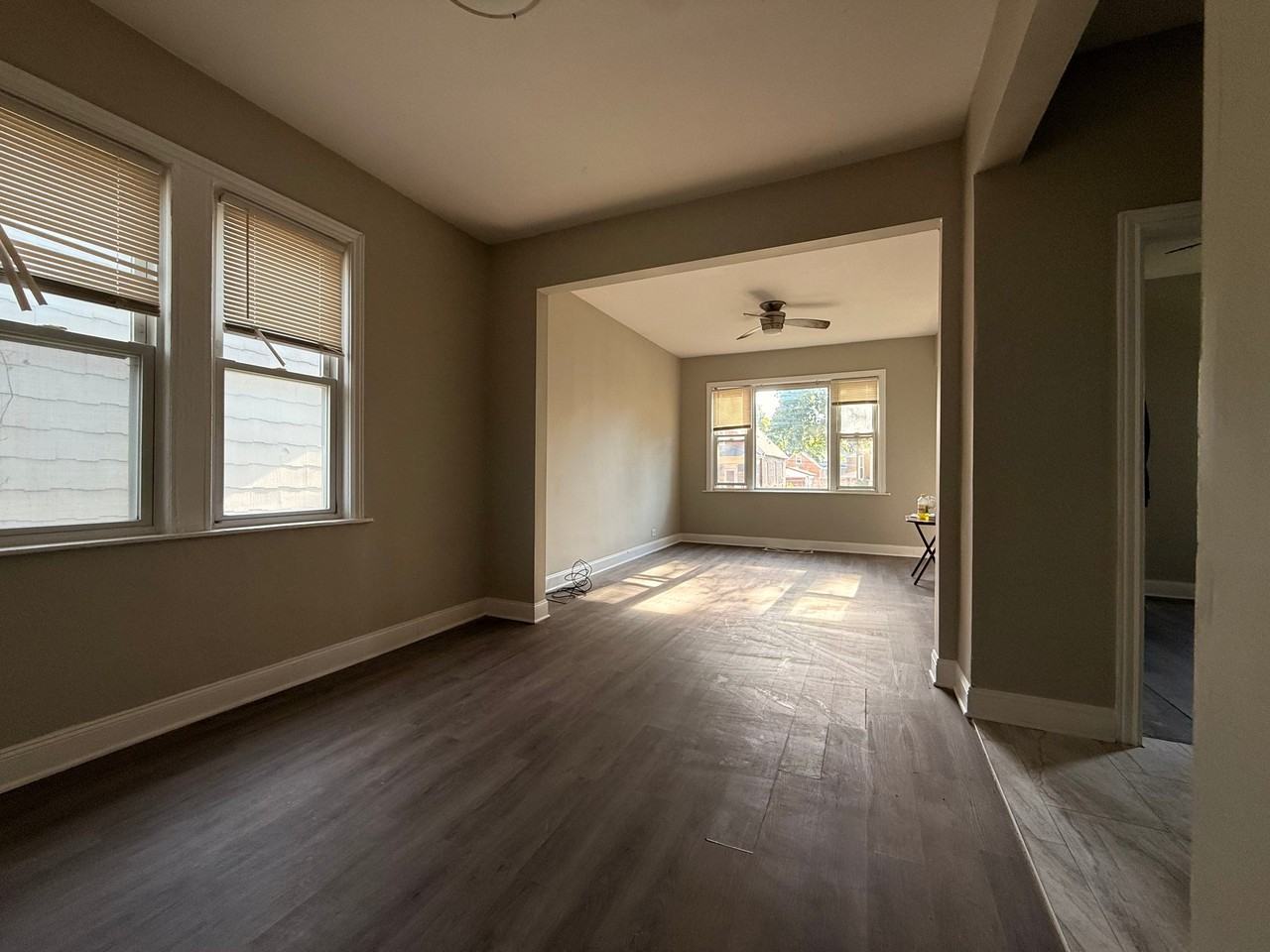 8849 S Wallace St - Photo 4 of 8