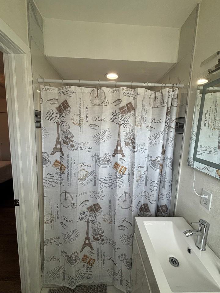1215 S Keene Rd - Photo 6 of 10