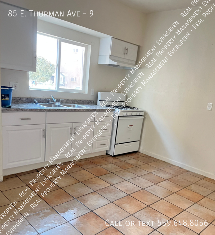 85 E Thurman Ave #9 - Photo 3 of 7