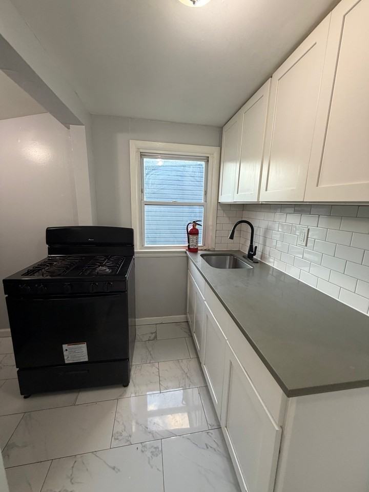 594 Christopher St #2 - Photo 2 of 5