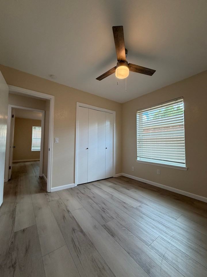 4209 Willowisp Dr #4209 - Photo 5 of 12