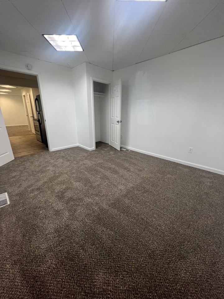 287 2nd Ave