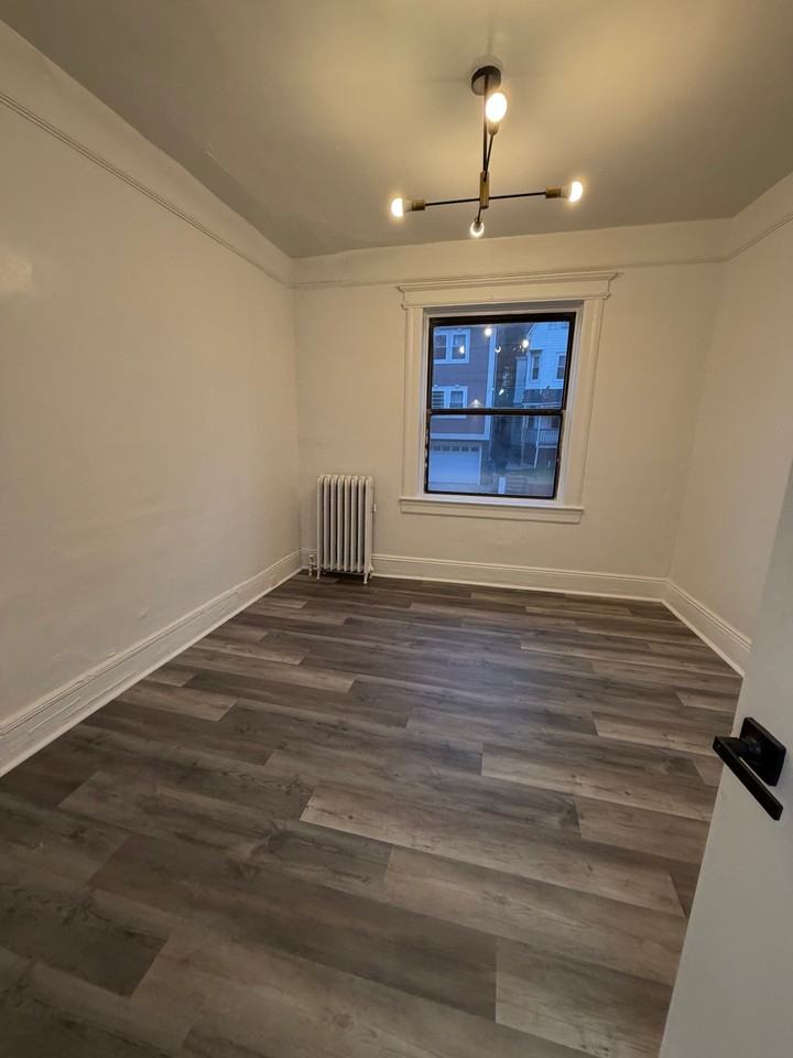 66 N Grove St #4 - Photo 4 of 5
