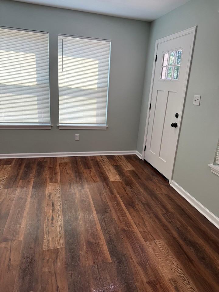 2264 Malone Ave - Photo 3 of 9