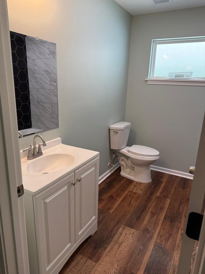 2264 Malone Ave - Photo 5 of 9