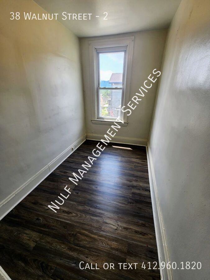 38 Walnut St #2 - Photo 5 of 9
