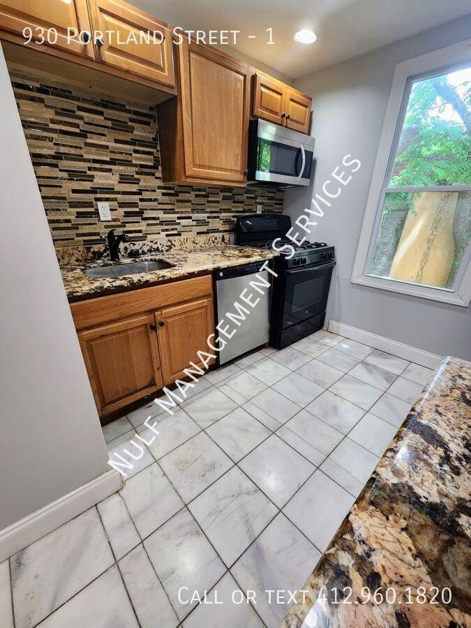 930 Portland St #1 - Photo 2 of 9