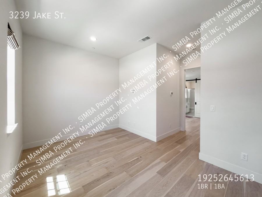 3239 Jake St - Photo 7 of 16