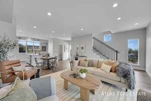 featured image of 872 Thurston Hts