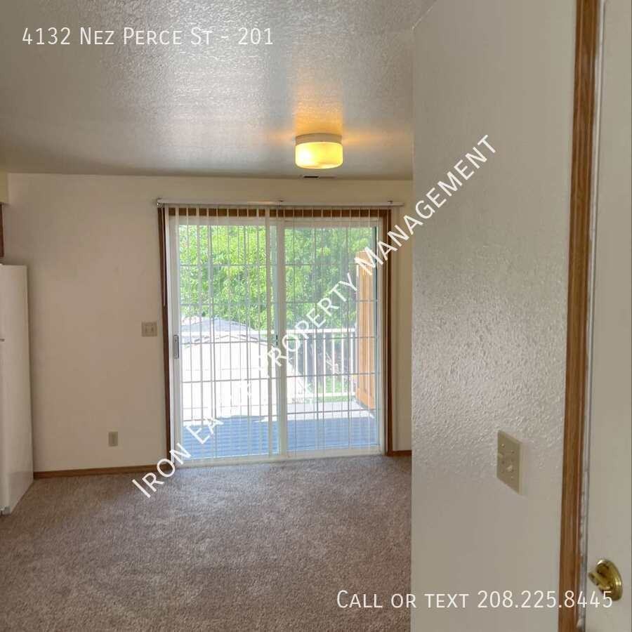 4132 W Nez Perce St - Photo 2 of 6