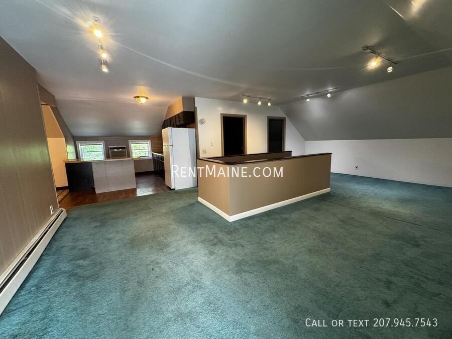 28 Lawrence Ave #6 - Photo 5 of 11