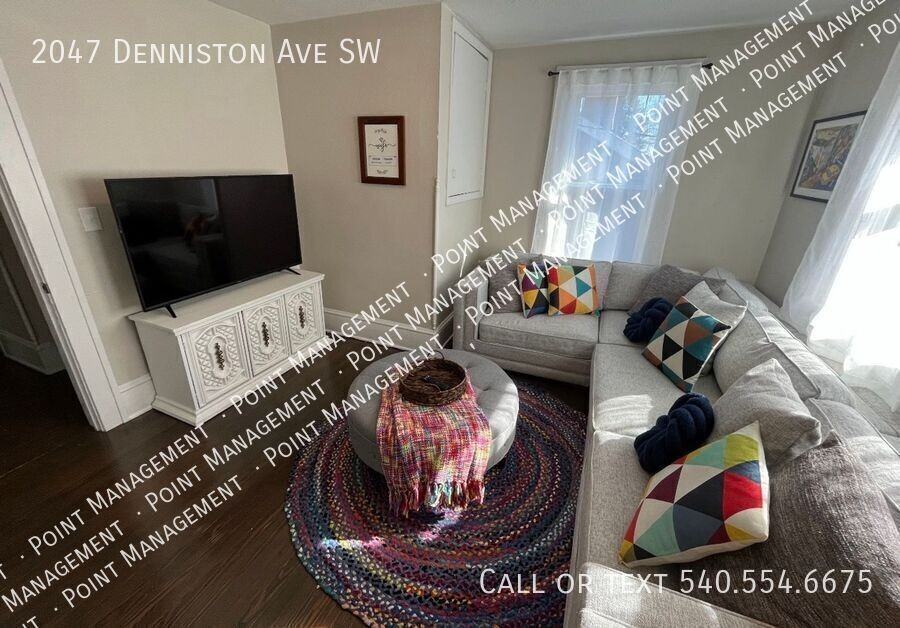 2047 Denniston Ave Sw - Photo 3 of 15