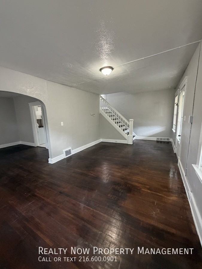 3348 W 100th St #1 - Photo 6 of 19