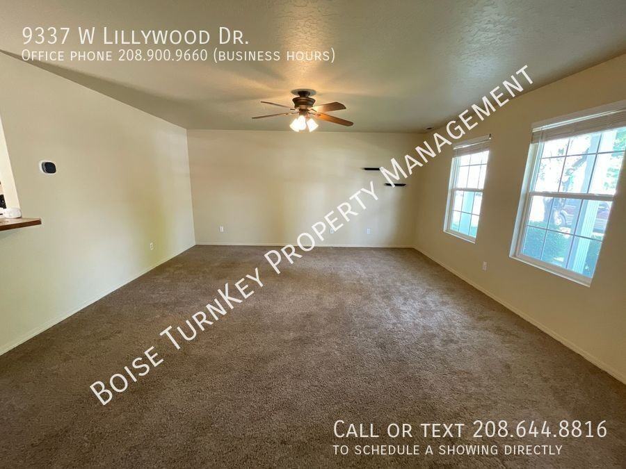 9337 W Lillywood Dr - Photo 5 of 38