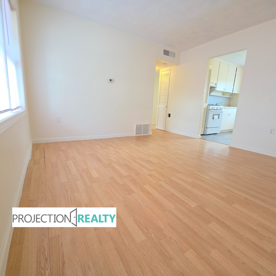 52495 Se 3rd St #52495 - Photo 3 of 14
