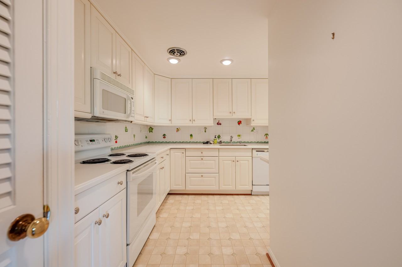 704 6th St Sw - Photo 5 of 29