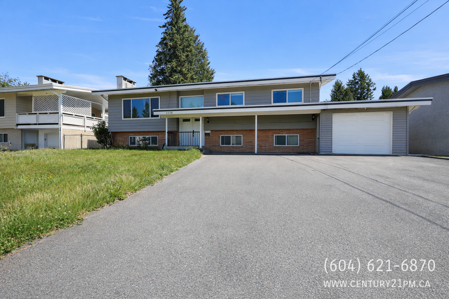 2114 Bakerview St - Photo 2 of 26