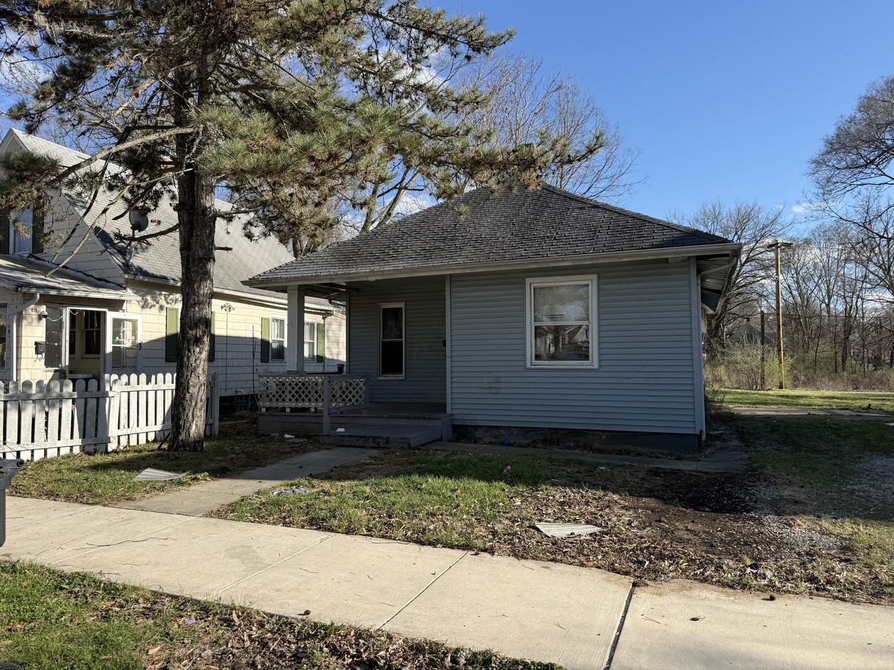 803 E Whitmer St #NA - Photo 2 of 20
