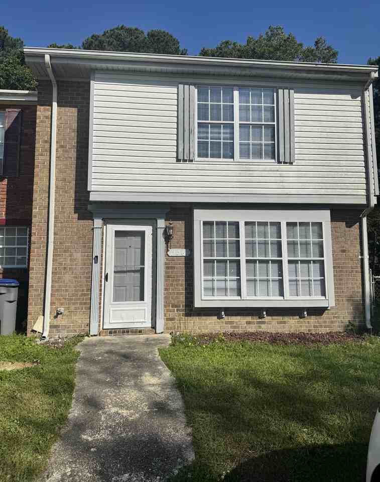 136 Butternut Ct #NA - Photo 2 of 3