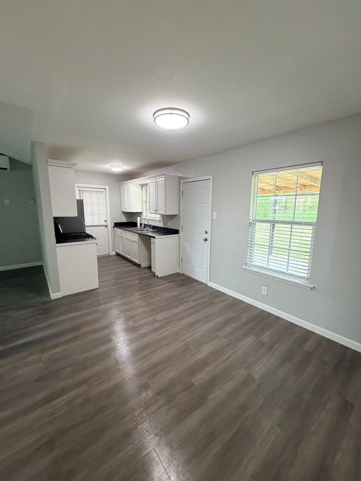 6243 Indian Valley Dr #NA - Photo 5 of 20