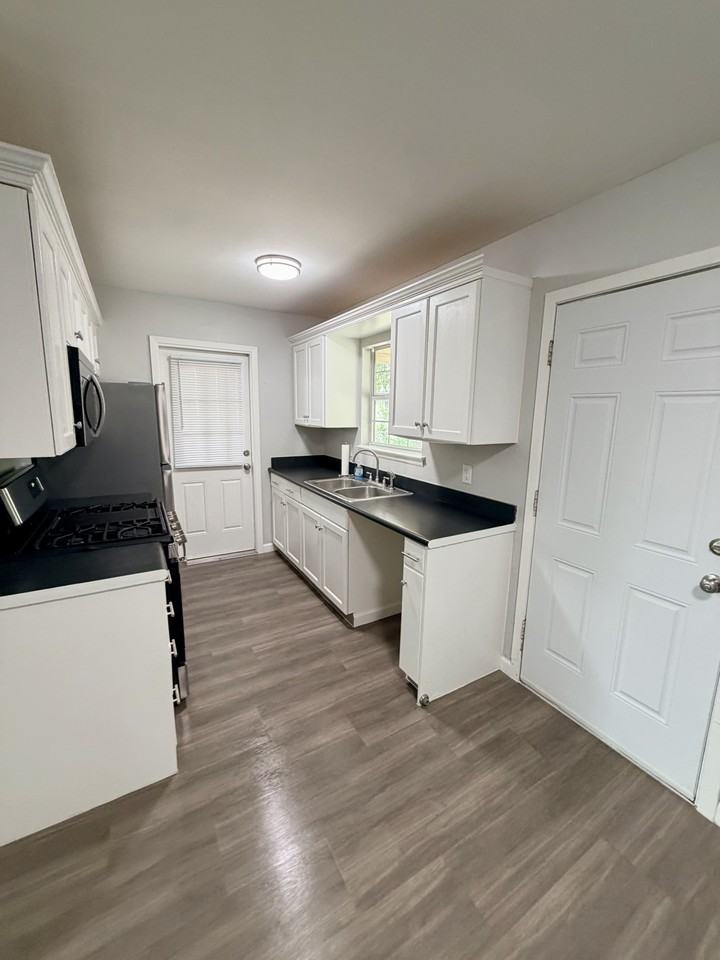 6243 Indian Valley Dr #NA - Photo 6 of 20