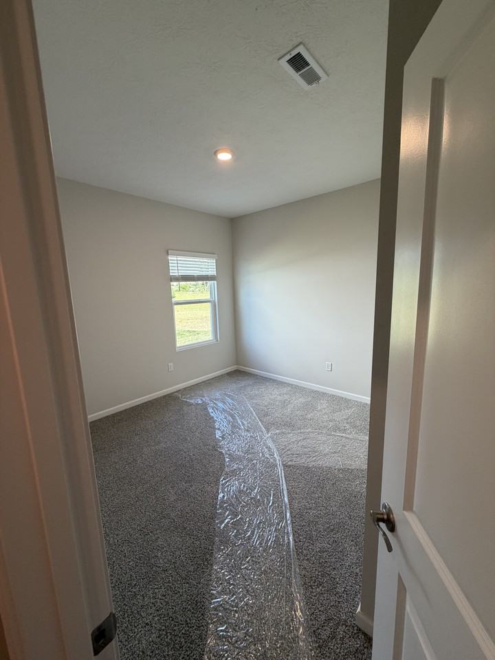 3185 Northerton Ct #NA - Photo 4 of 12