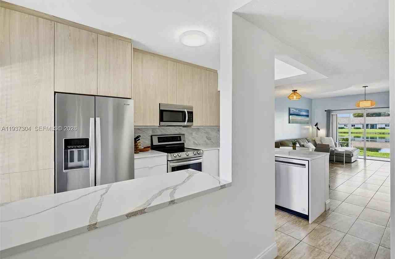 4919 Sw 31st Ter #NA - Photo 5 of 22
