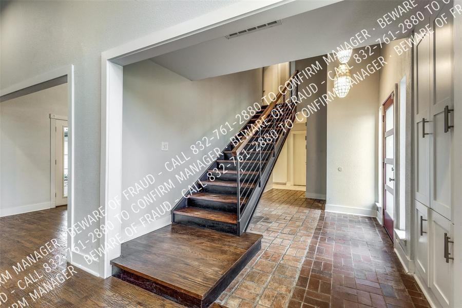 3800 Graphic Pl - Photo 2 of 26