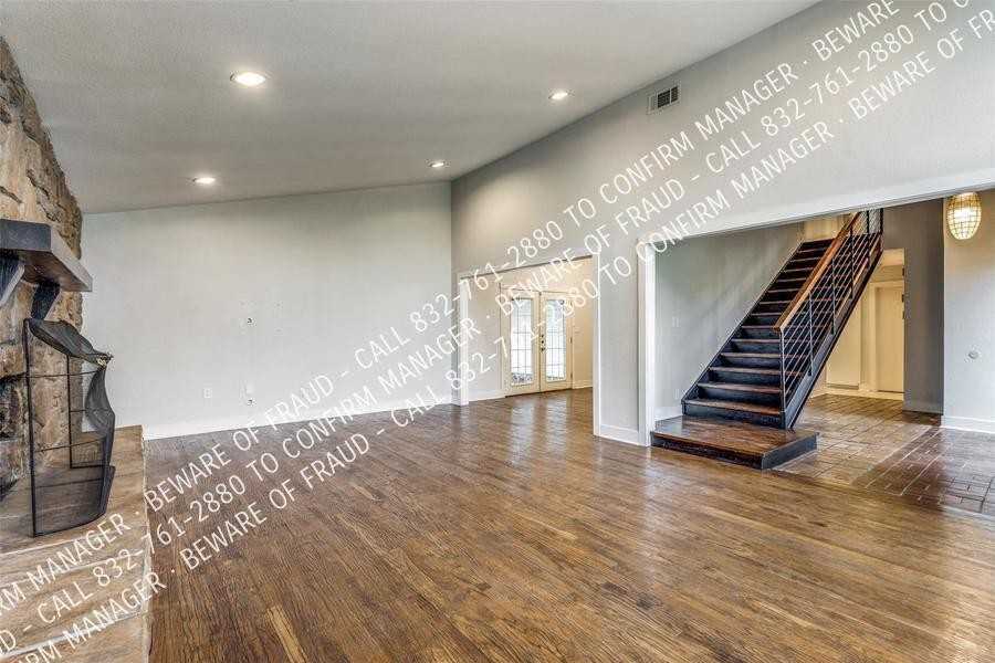 3800 Graphic Pl - Photo 4 of 26