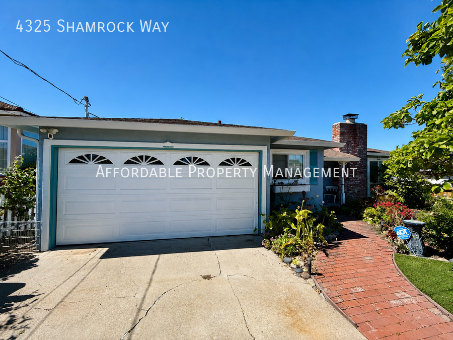 4325 Shamrock Way - Photo 2 of 25
