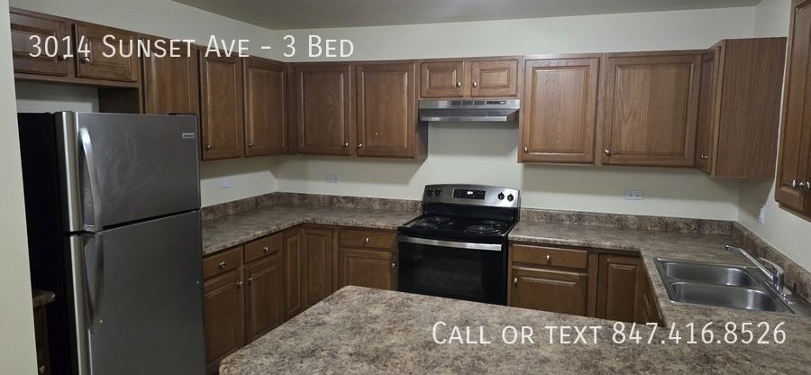 3014 Sunset Ave - Photo 4 of 19