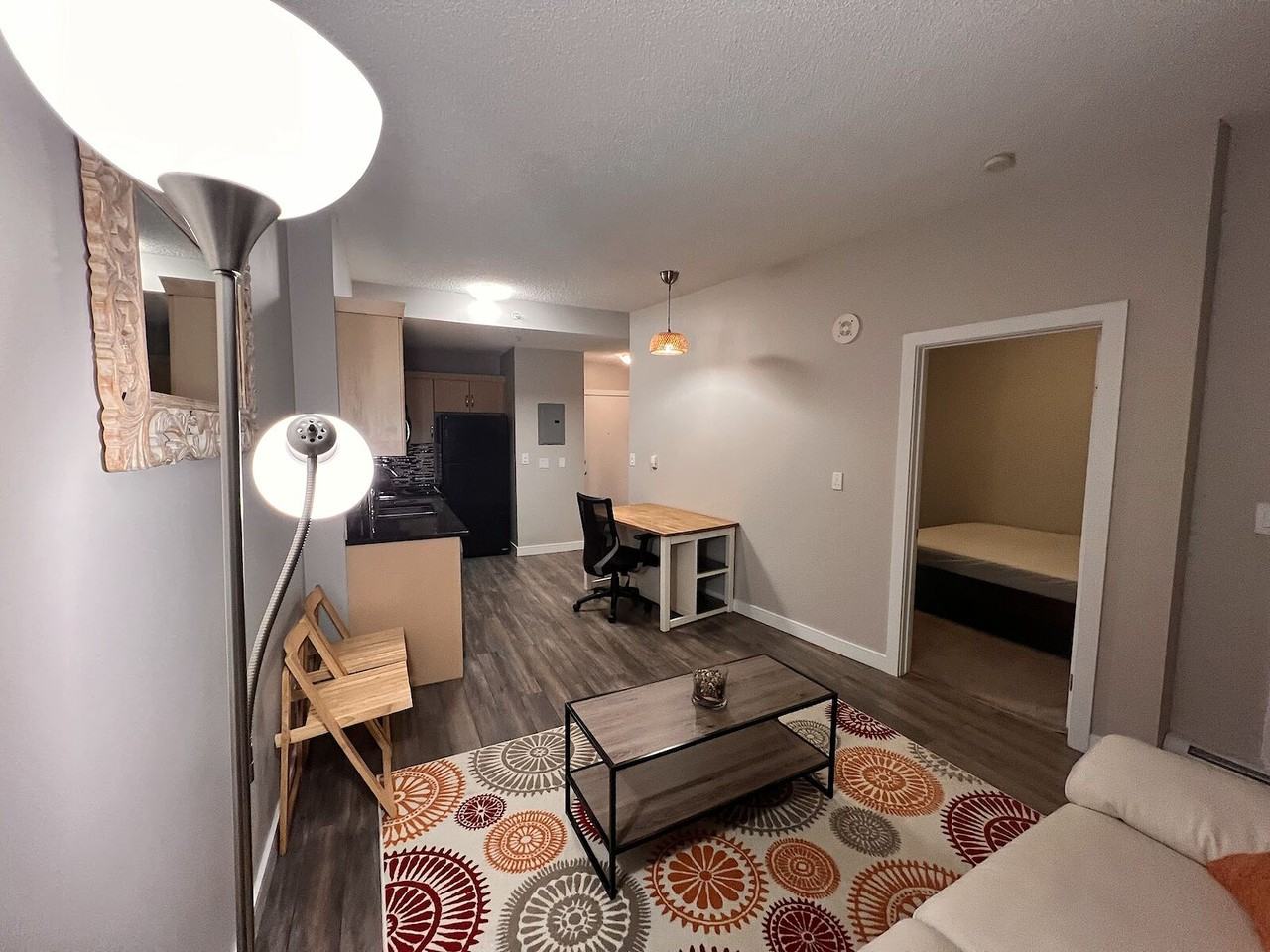 1053, 10th ST SW - Photo 3 of 22