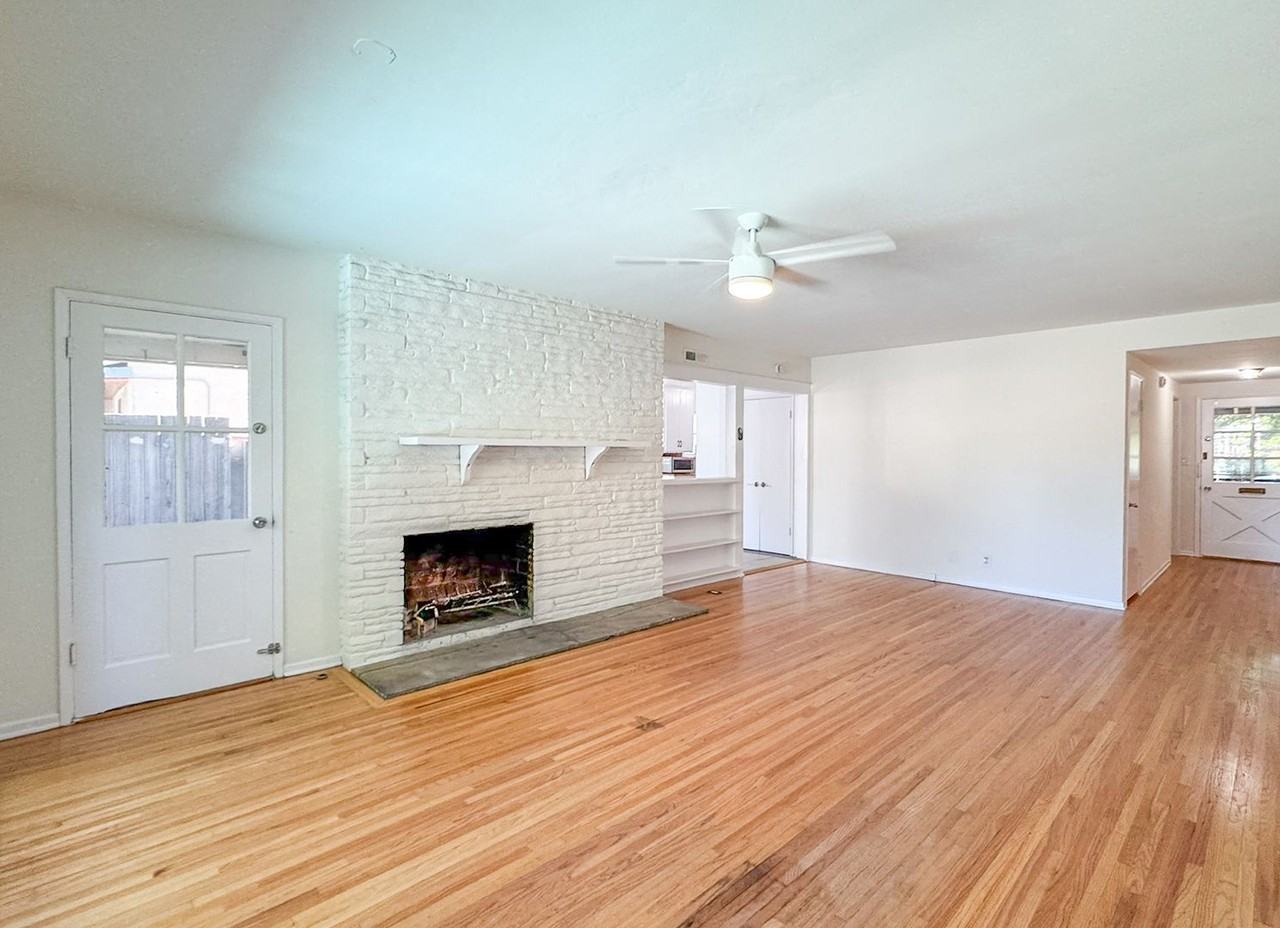 6941 Mclennan Ave - Photo 2 of 22