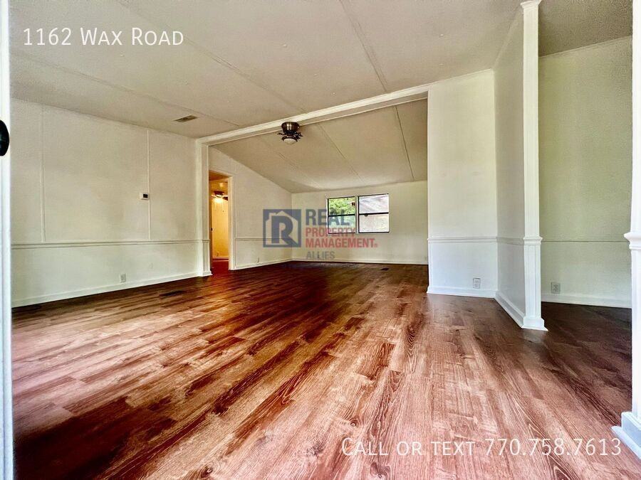1162 Wax Rd Se - Photo 2 of 13