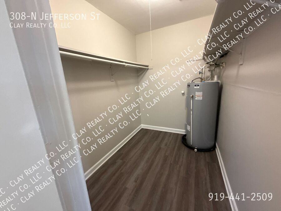 308 Jefferson St Apt N - Photo 6 of 20