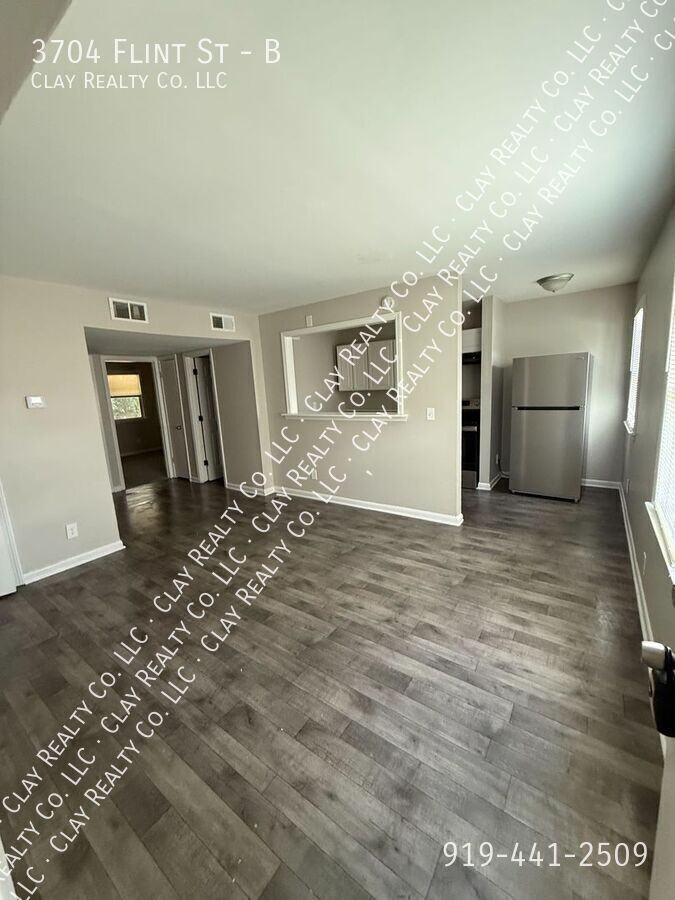 3704 Flint St #B