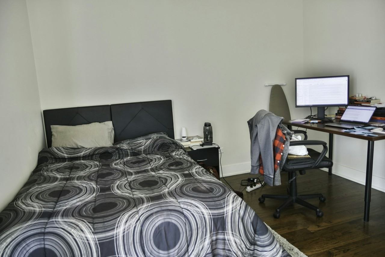 2127 West Division Street, Unit 1 - Photo 6 of 11