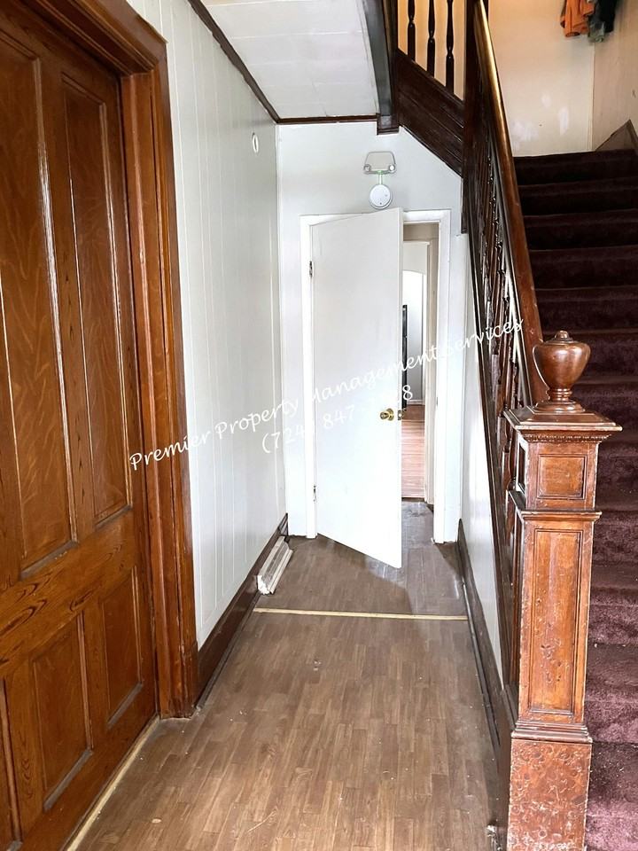 536 Glenwood Avenue, Unit 1 - Photo 2 of 14