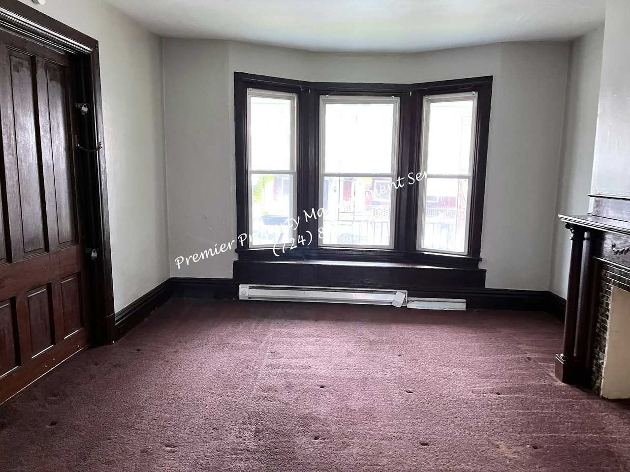 536 Glenwood Avenue, Unit 1 - Photo 3 of 14