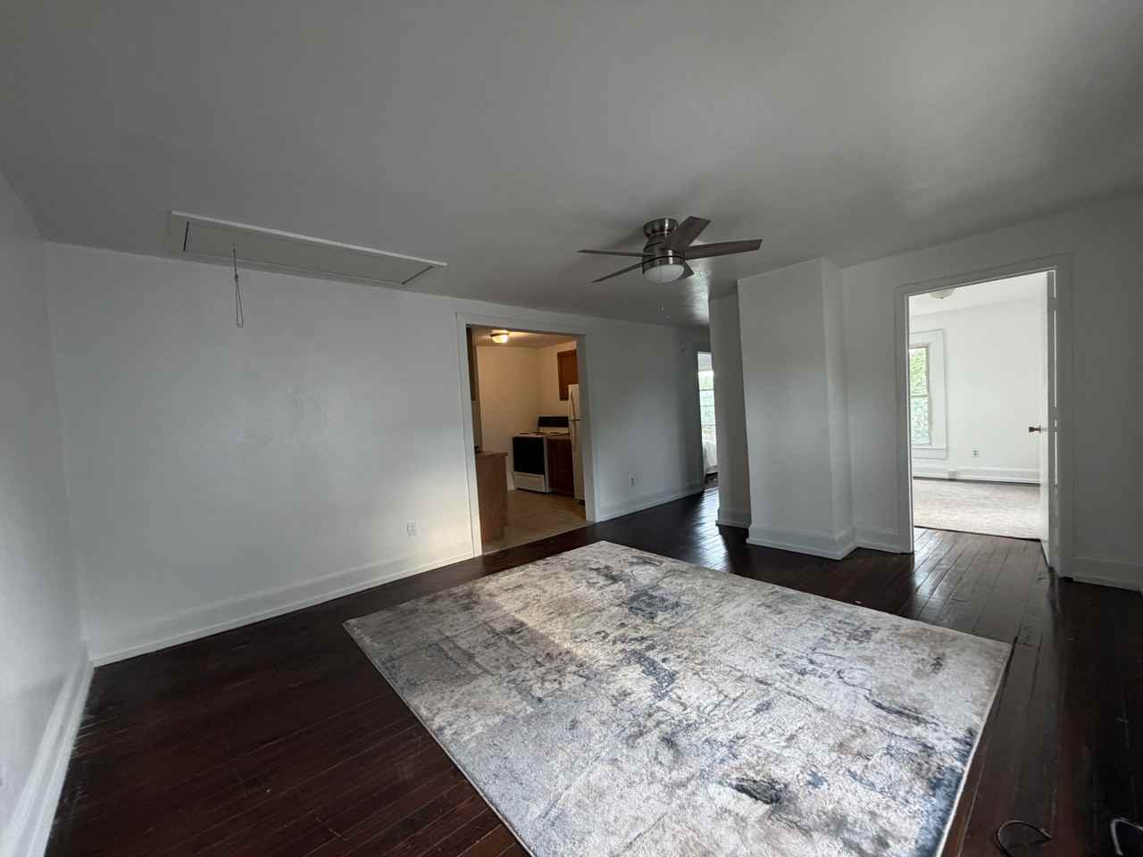 1209 Chapman Ave Sw - Photo 5 of 11