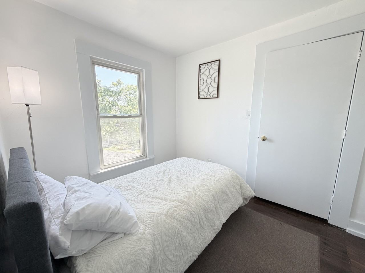 1209 Chapman Ave Sw - Photo 6 of 11
