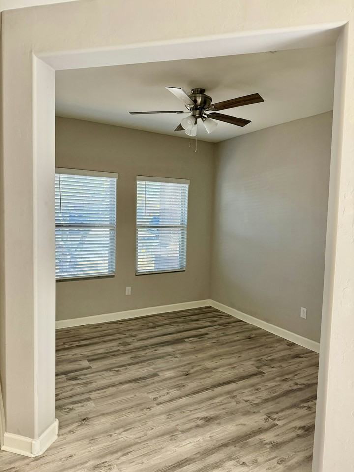 11759 West Fayes Glen Drive - Photo 4 of 20