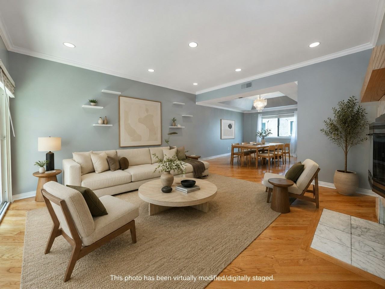 12416 Magnolia Boulevard - Photo 3 of 23