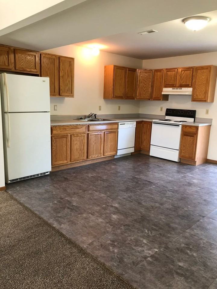 415 Briden Ct - Photo 2 of 41