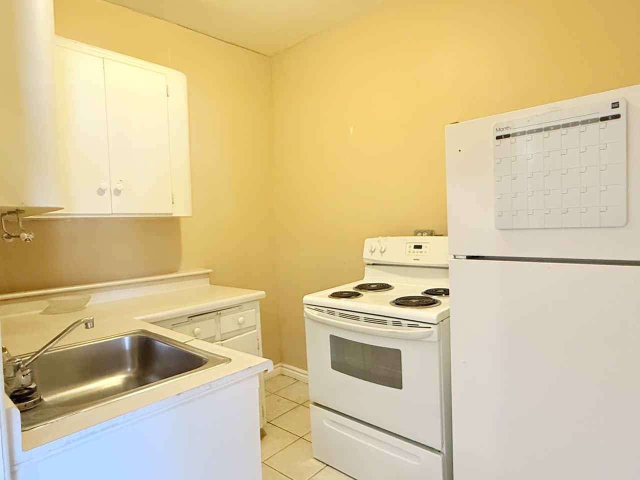 1441 Wyandotte St E #5 - Photo 2 of 17