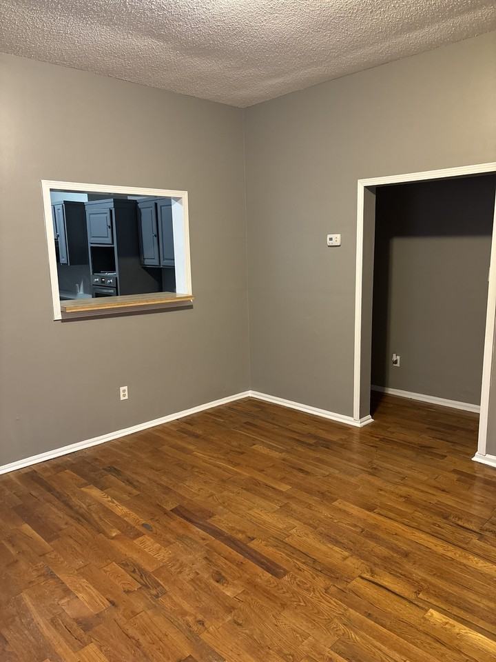 1014 Philadelphia St #1 - Photo 3 of 29